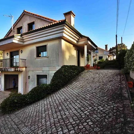 Сasa de vacaciones Casa De O Rosal